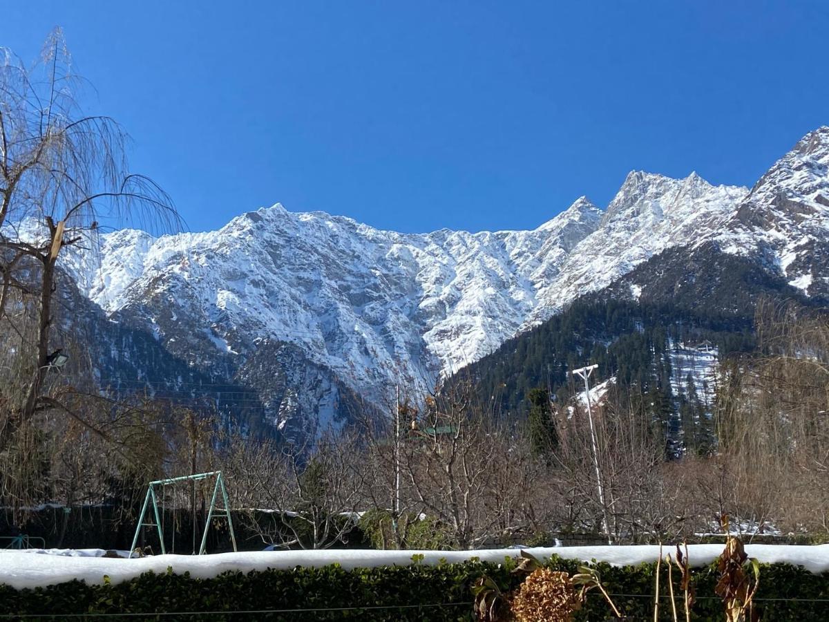 Solang Valley Resort Manāli Exteriör bild