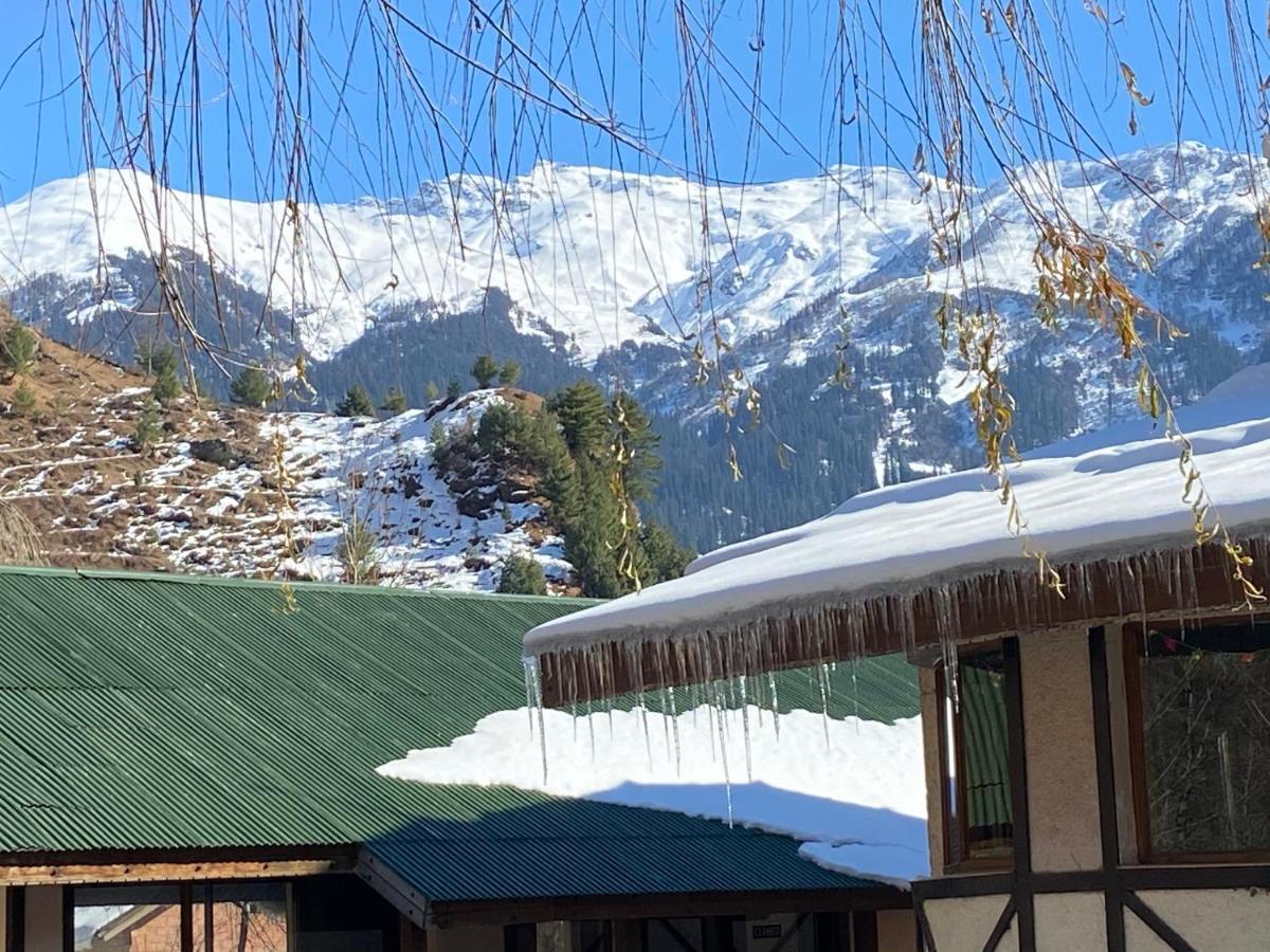 Solang Valley Resort Manāli Exteriör bild
