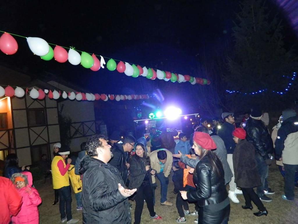 Solang Valley Resort Manāli Exteriör bild