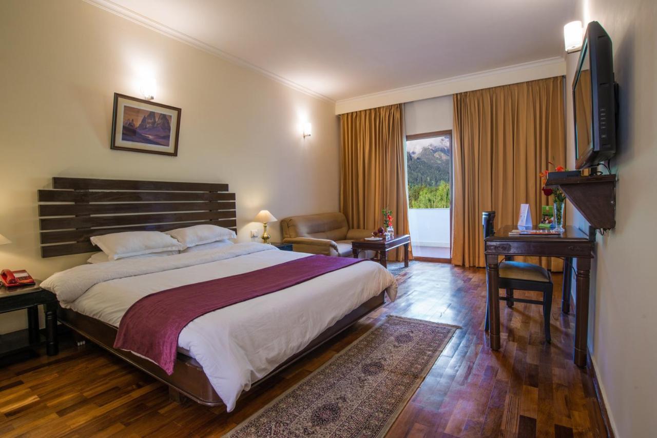 Solang Valley Resort Manāli Exteriör bild